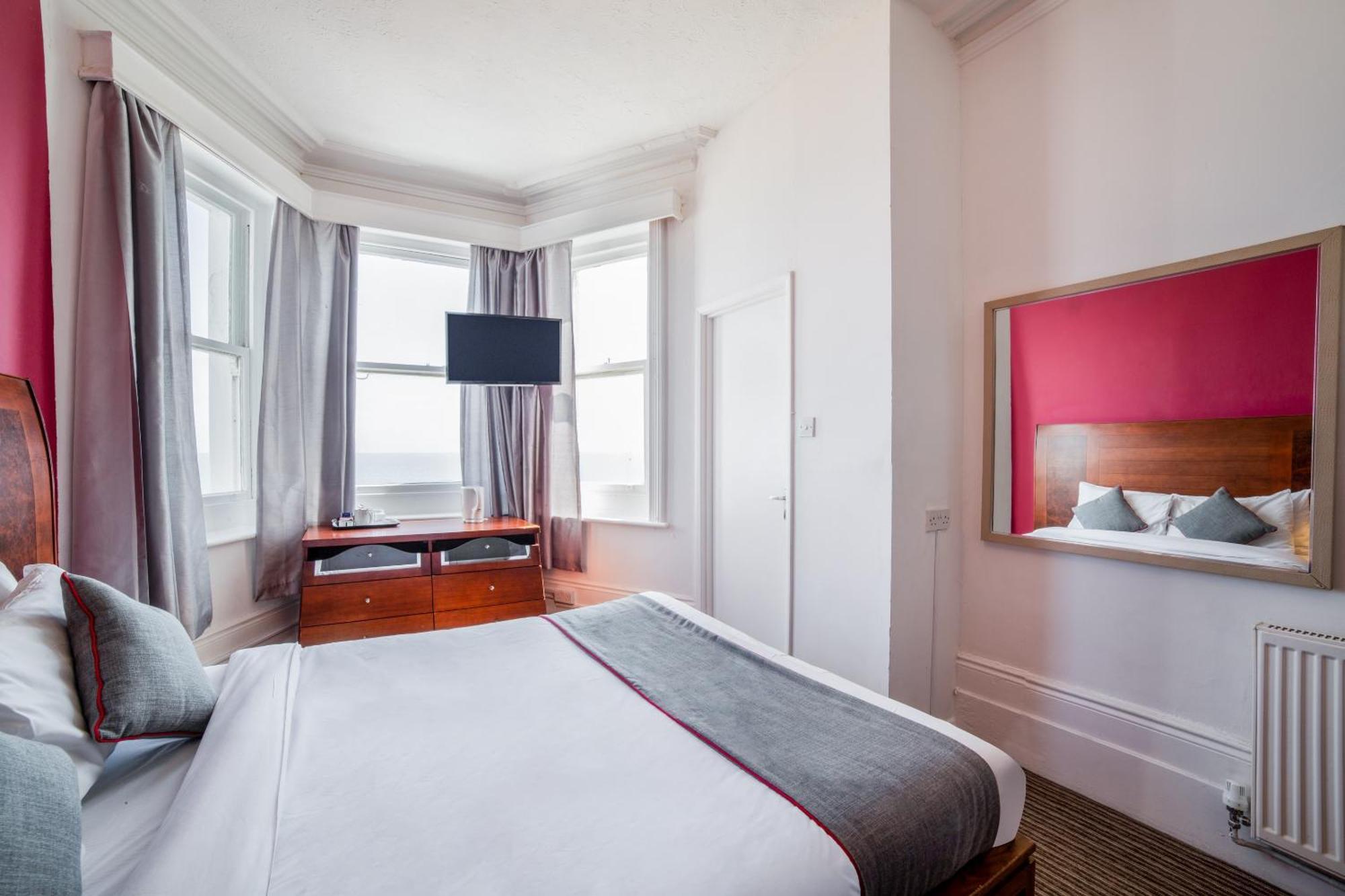 The Strand Hotel Истбурн Экстерьер фото