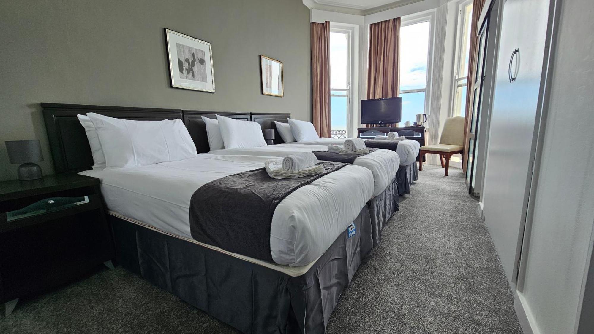 The Strand Hotel Истбурн Экстерьер фото