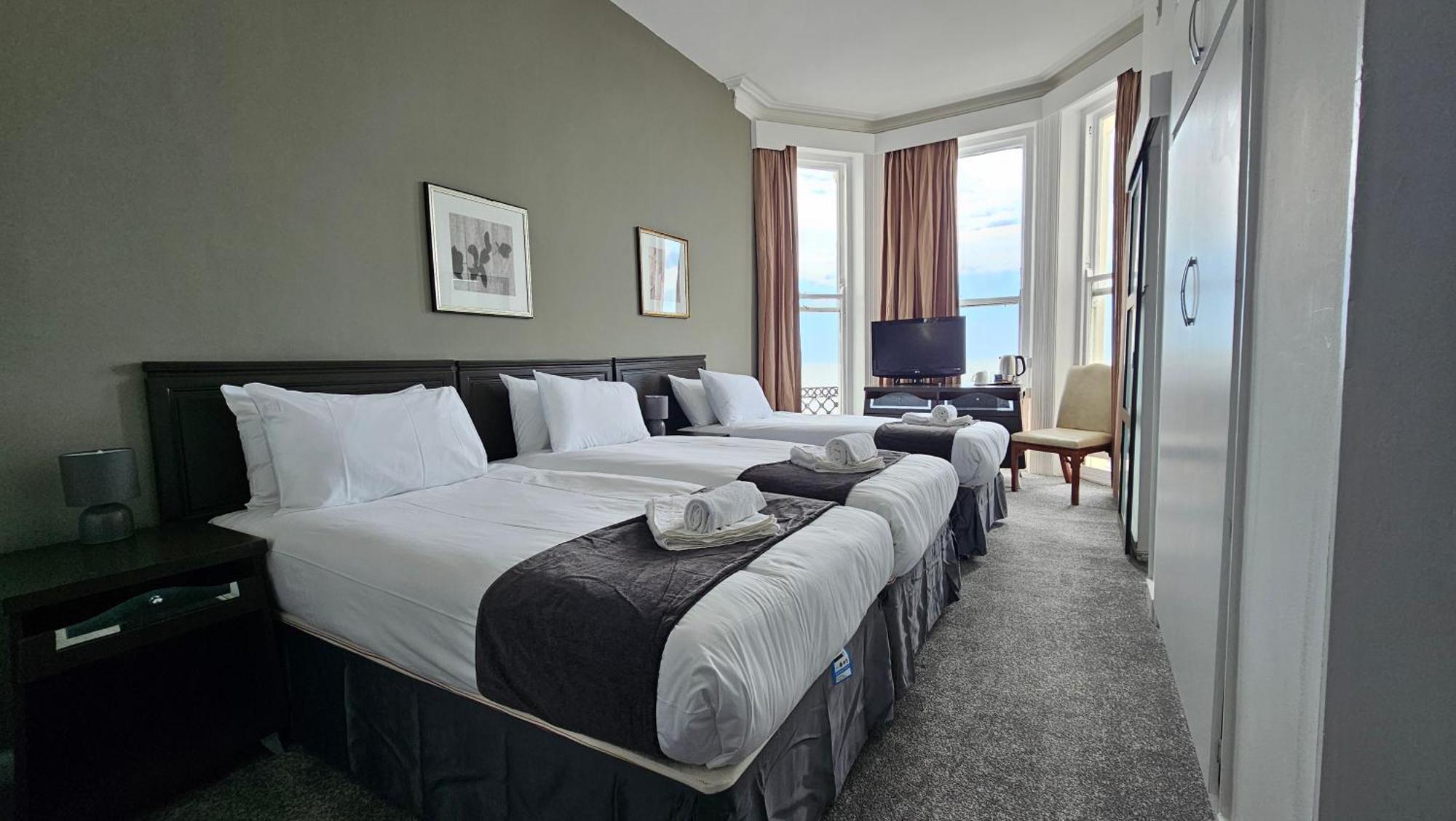 The Strand Hotel Истбурн Экстерьер фото