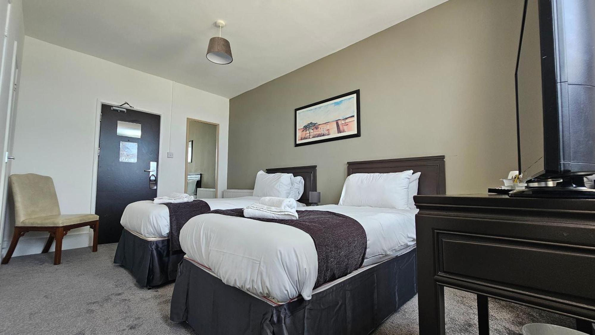 The Strand Hotel Истбурн Экстерьер фото